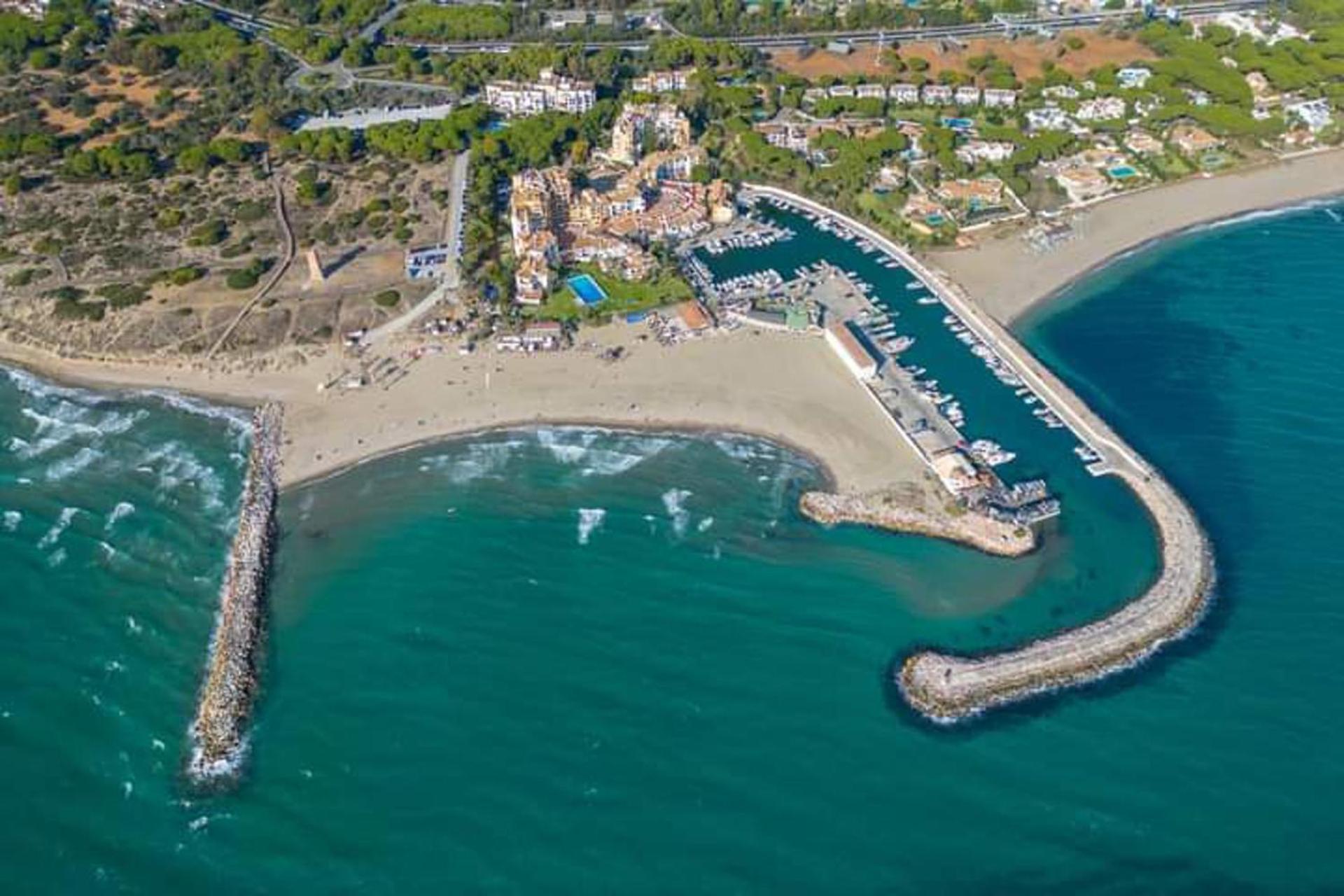 Apartemen With Secure Underground Parking Marbella
